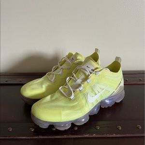 Nike Vapormax ‘Barely Volt’ Women’s Size 10.5